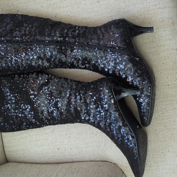 Impo Elegant Black Sequin Knee-High Boots Sixe 7.5 - Picture 4 of 6